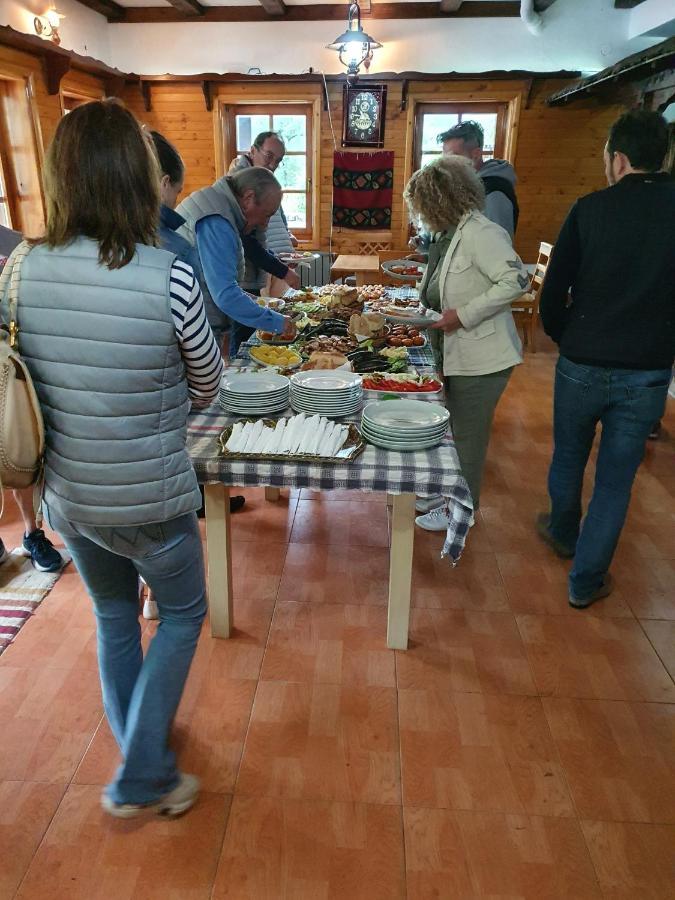 Гостьовий будинок Etno Selo Vrelo & Camping Беране Екстер'єр фото