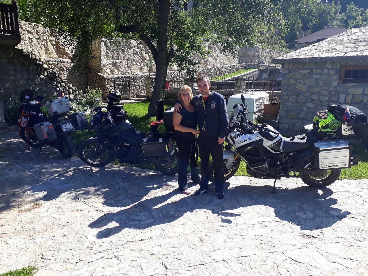 Гостьовий будинок Etno Selo Vrelo & Camping Беране Екстер'єр фото